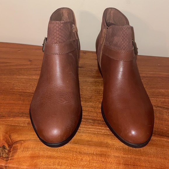 Clarks addiy sharilyn dark tan leather booties - Picture 5 of 11